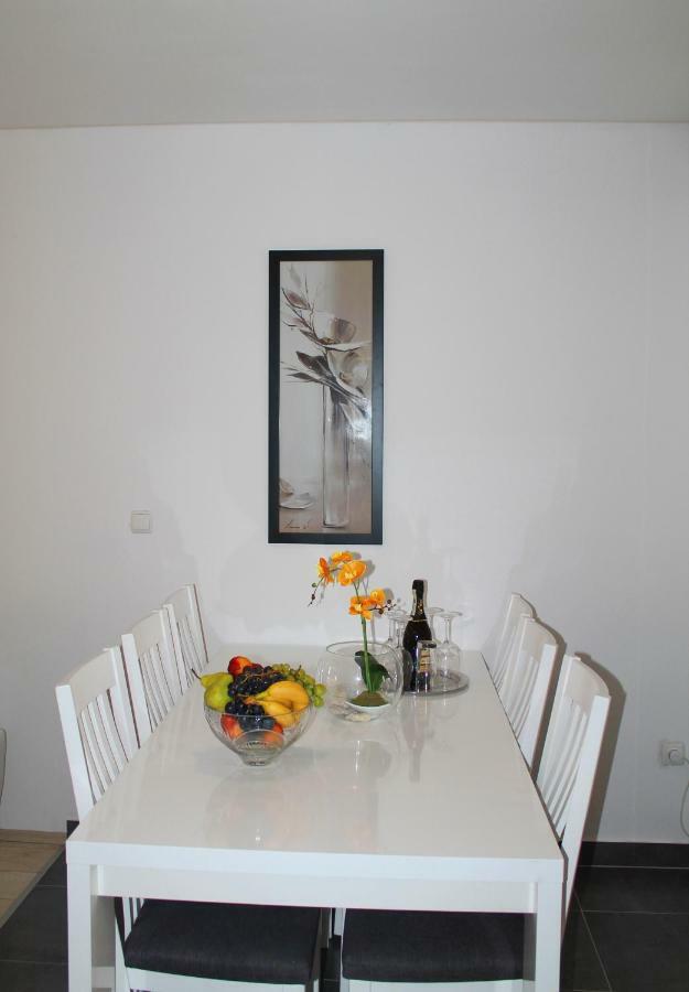 Apartmán Malo Misto Dugi Rat Exteriér fotografie